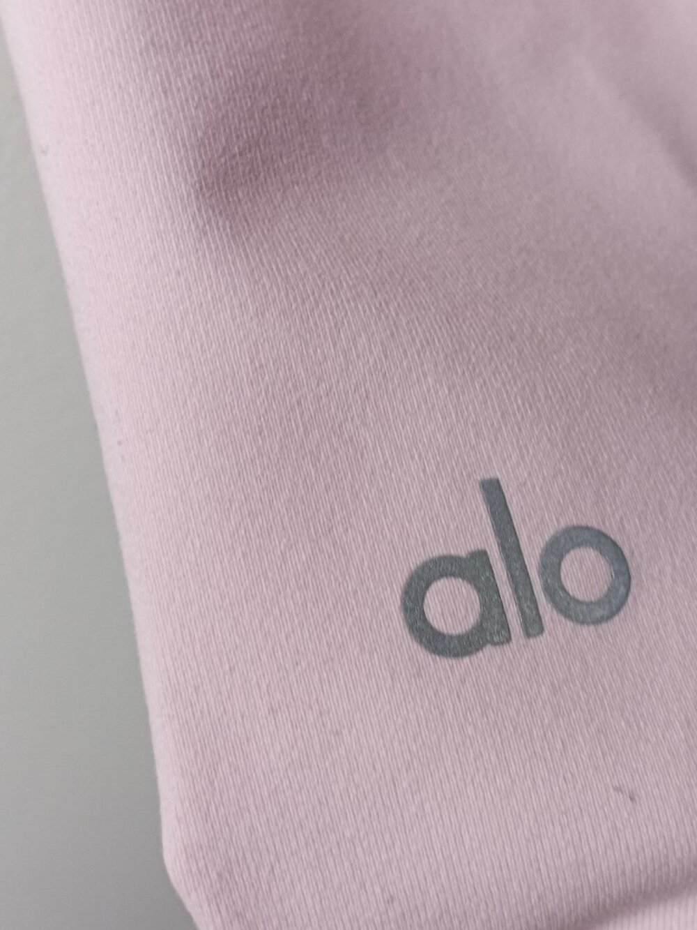 Alo° High-Waisted Yoga Pants New Without Tags - Picture 5 of 10